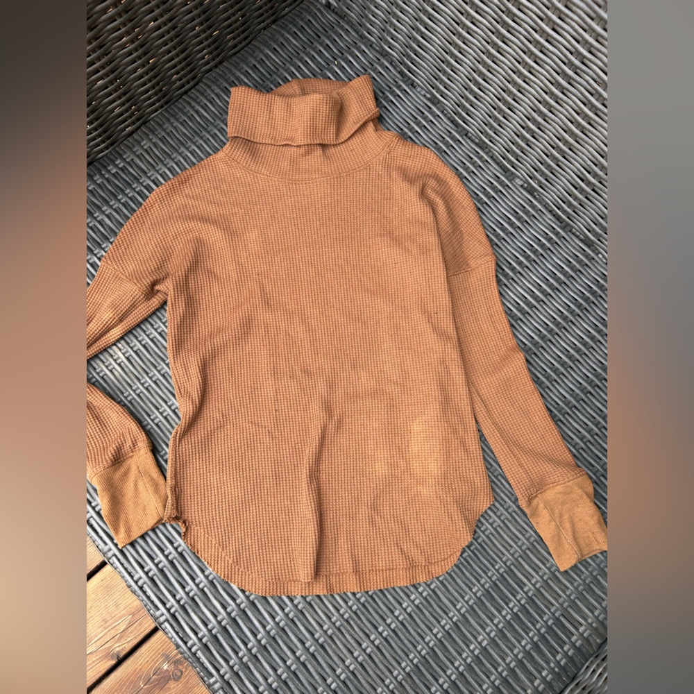 Jackson Rowe Warm Tan Turtleneck Sweater